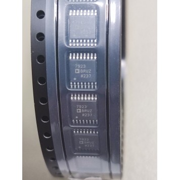 ЦАП, АЦП, Кодеки, Преобразователи Analog Devices AD7923BRUZ-REEL7